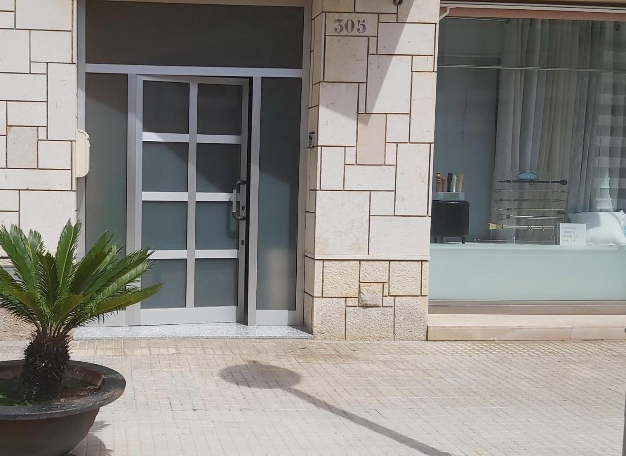 Comodo Apartamento Deltebre Bagian luar foto