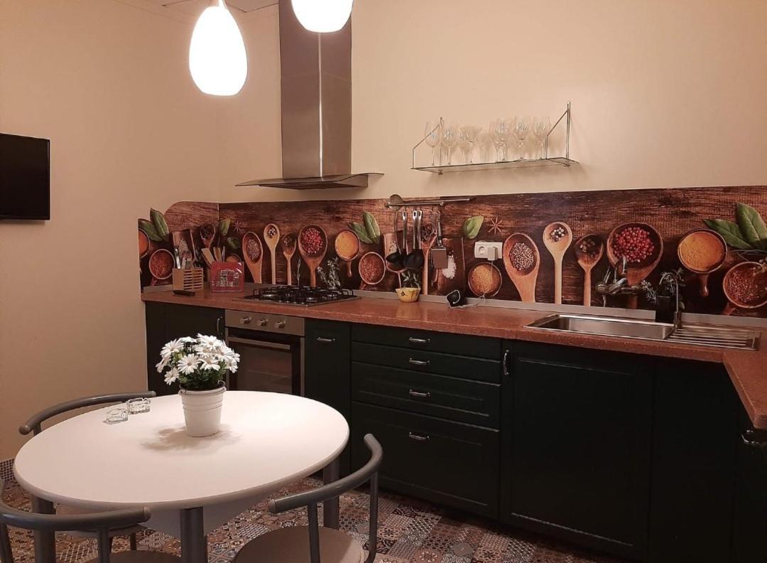 Comodo Apartamento Deltebre Bagian luar foto