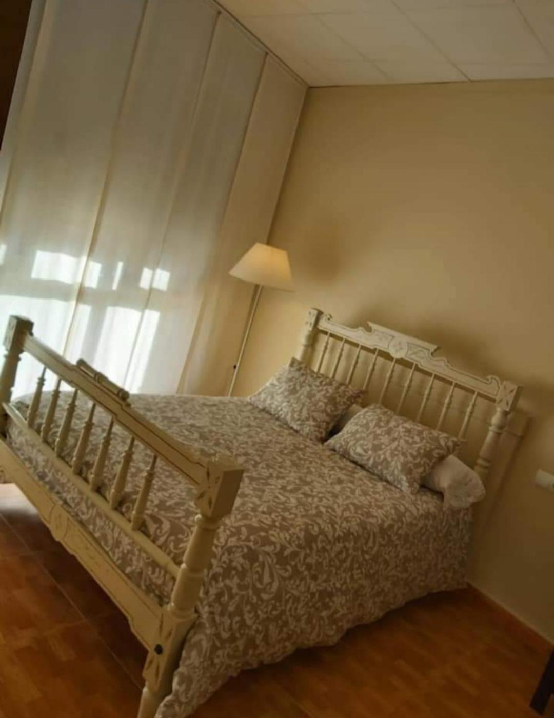Comodo Apartamento Deltebre Bagian luar foto
